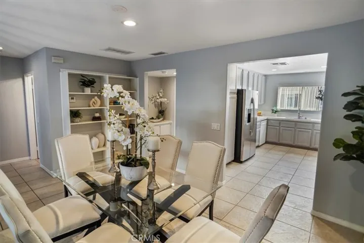 25708 Holiday Circle B, Stevenson Ranch, California 91381