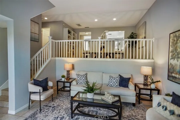 25708 Holiday Circle B, Stevenson Ranch, California 91381