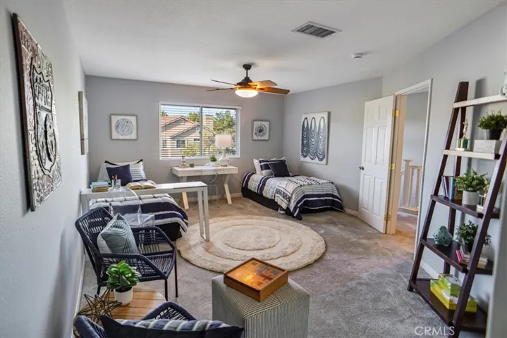 25708 Holiday Circle B, Stevenson Ranch, California 91381
