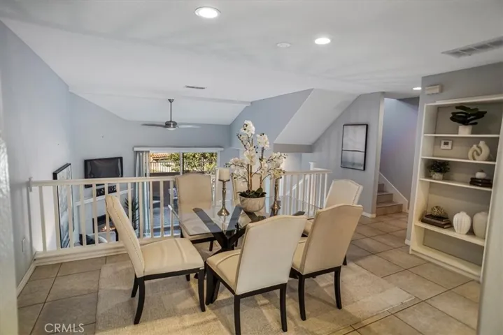 25708 Holiday Circle B, Stevenson Ranch, California 91381