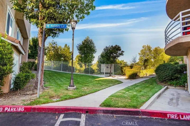 25708 Holiday Circle B, Stevenson Ranch, California 91381