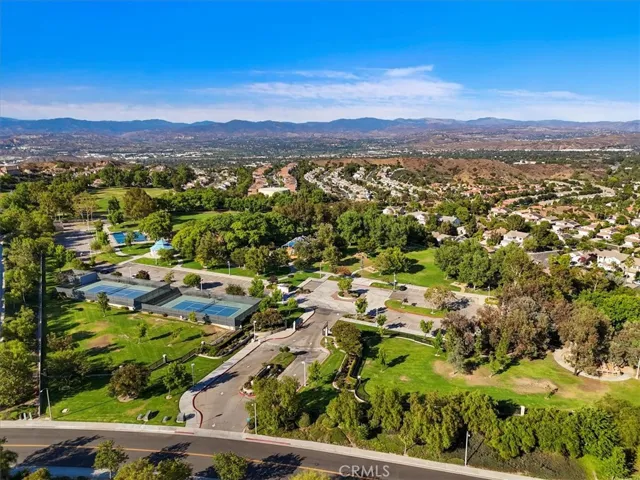25708 Holiday Circle B, Stevenson Ranch, California 91381