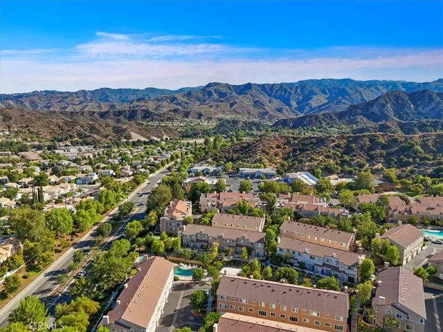 25708 Holiday Circle B, Stevenson Ranch, California 91381
