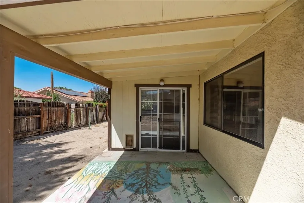12690 Augusta Way, Victorville, California 92395 home-pic-18