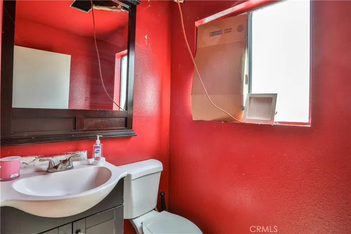 631 Leonard Avenue, Los Angeles, California 90022
