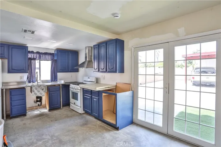 631 Leonard Avenue, Los Angeles, California 90022