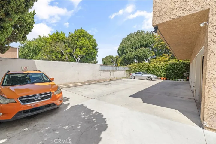 1717 Temple Avenue, Long Beach, California 90804