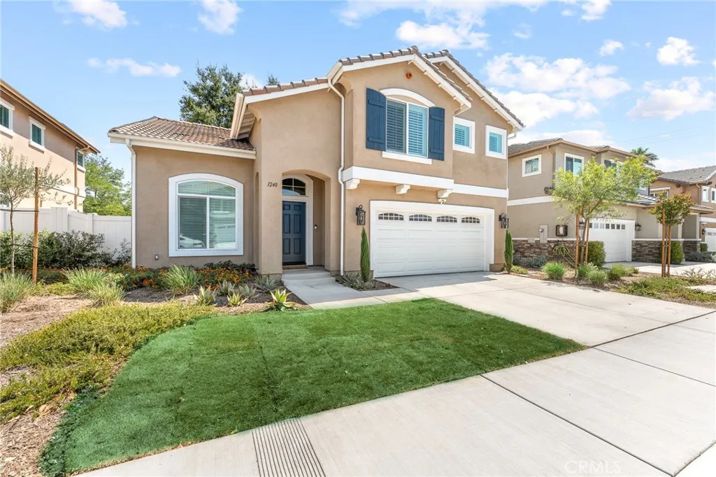 1240 Prabhu Way, Pomona, California 91768 home-pic-1