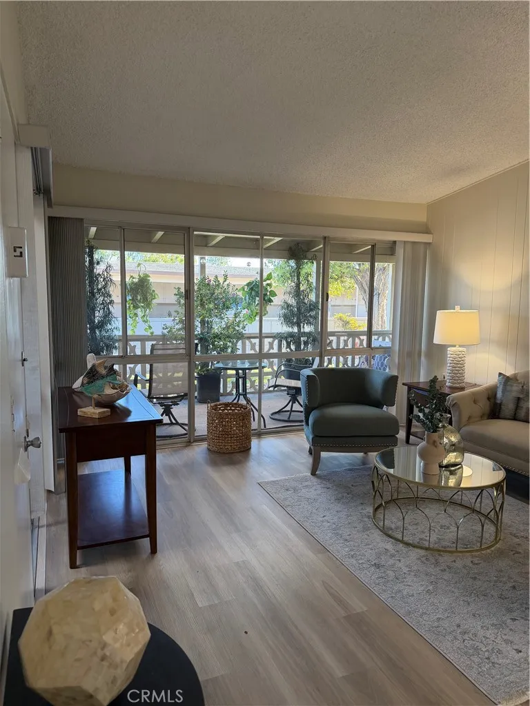 1600 Northwood Road 275e, Seal Beach, California 90740 home-pic-5