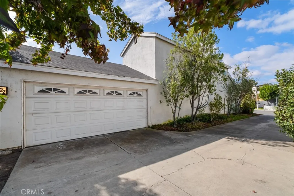 22 Silkleaf, Irvine, California 92614 home-pic-38