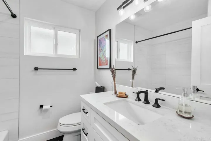 1522 Elevation Road, San Diego, California 92110
