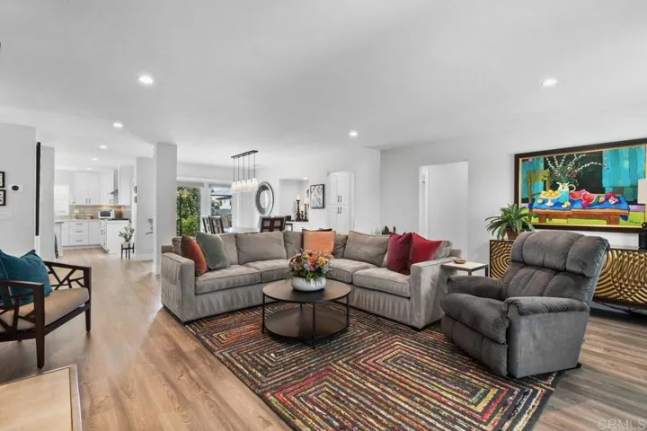 1522 Elevation Road, San Diego, California 92110