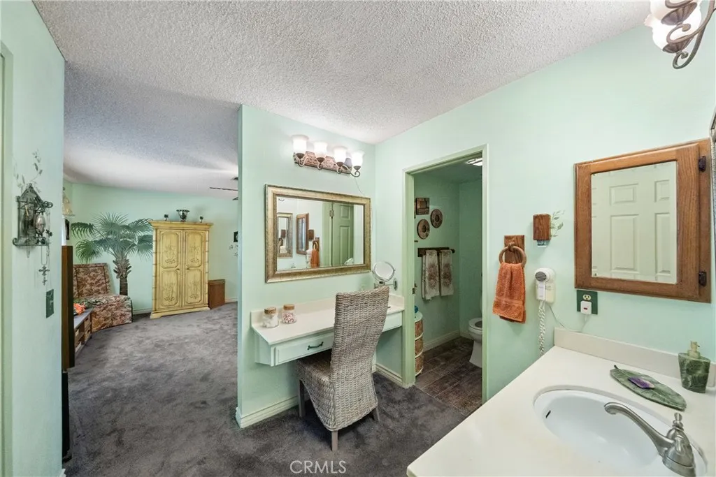 1921 Pine Drive, La Habra, California 90631 home-pic-27