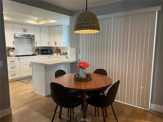 Breakfast nook