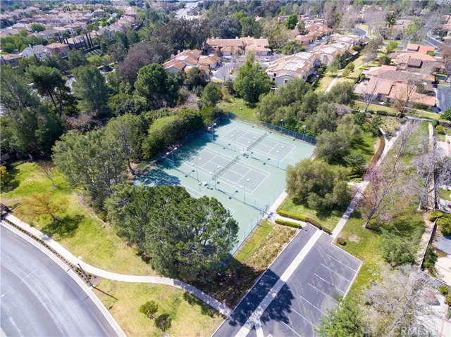 675 Colonial Circle, Fullerton, California 92835