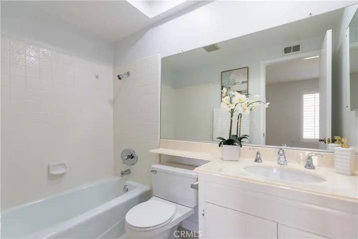 675 Colonial Circle, Fullerton, California 92835