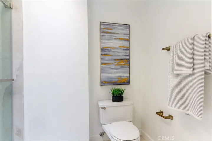 675 Colonial Circle, Fullerton, California 92835