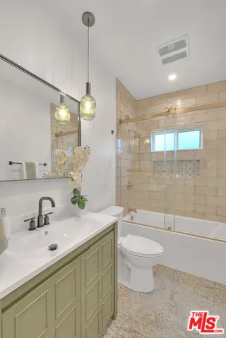 3424 W 76th Street, Los Angeles, California 90043