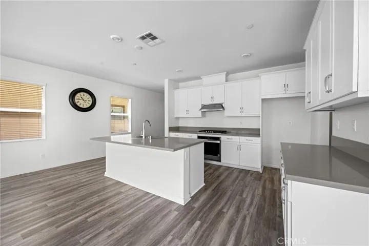 852 Brynlee Place, Upland, California 91786