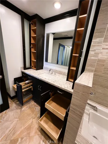 Storage in Primary Bath