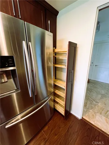 Pull out Pantry