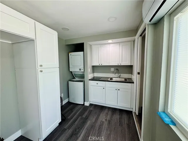 3447 Mono Drive, Riverside, California 92506