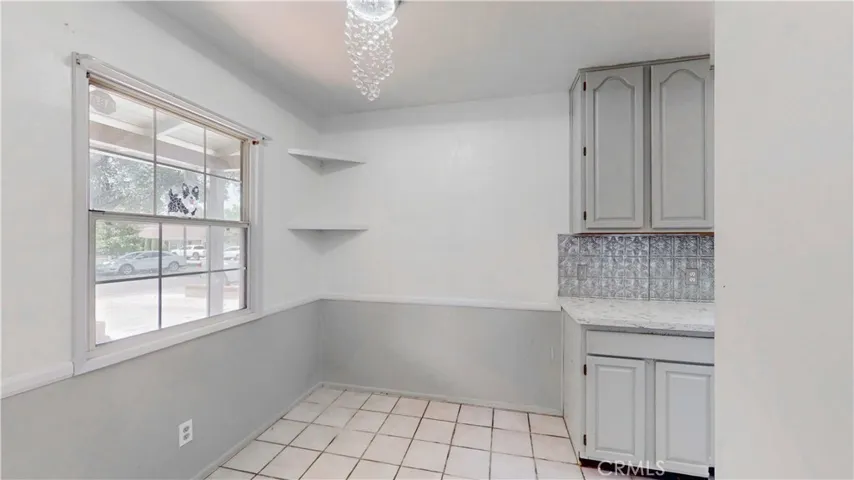 3447 Mono Drive, Riverside, California 92506