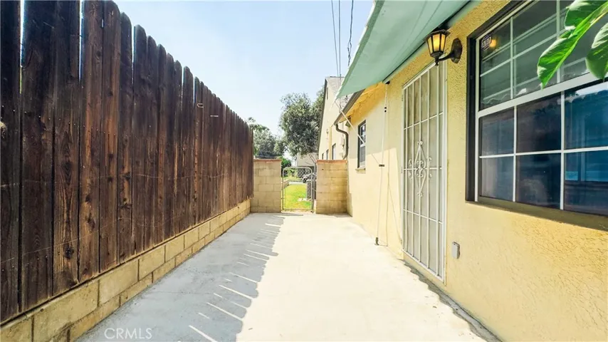 3447 Mono Drive, Riverside, California 92506