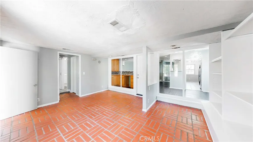 3447 Mono Drive, Riverside, California 92506