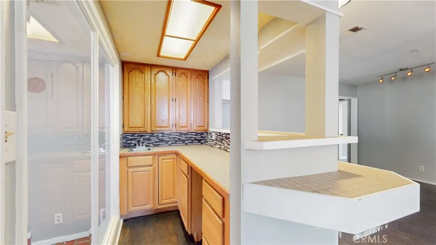 3447 Mono Drive, Riverside, California 92506