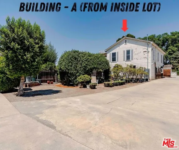 5706 Pioneer Boulevard, Whittier, California 90606