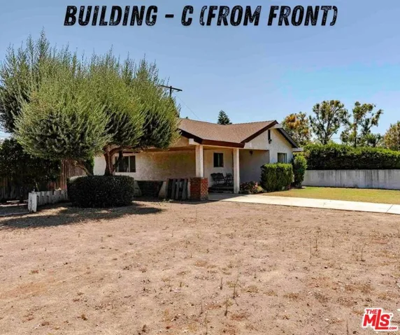 5706 Pioneer Boulevard, Whittier, California 90606