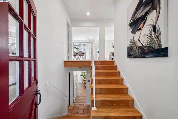 3127 Marina Drive, Alameda, California 94501