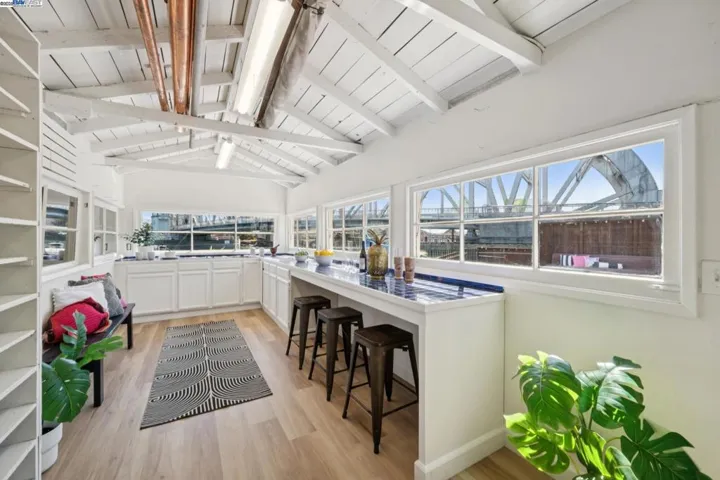 3127 Marina Drive, Alameda, California 94501