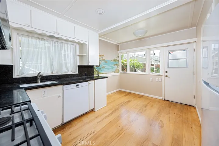 415 Cress Street, Laguna Beach, California 92651