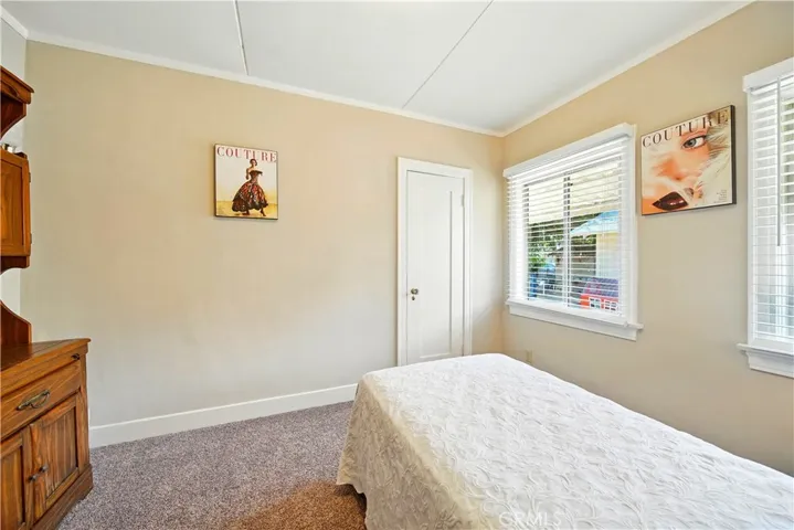 438 N Pasadena Avenue, Glendora, California 91741