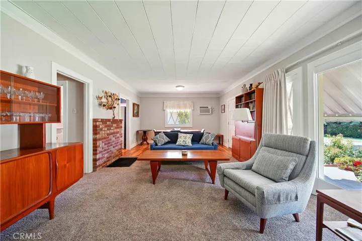 438 N Pasadena Avenue, Glendora, California 91741