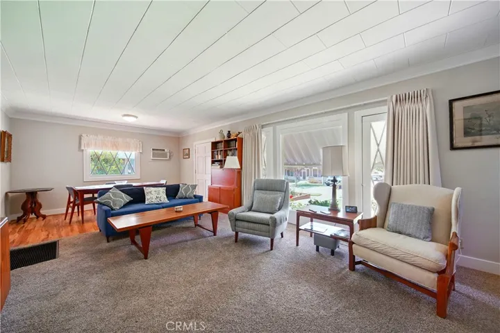 438 N Pasadena Avenue, Glendora, California 91741