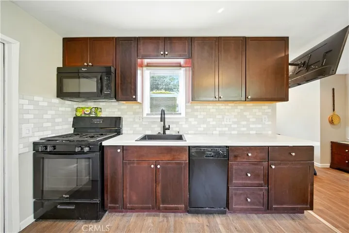 438 N Pasadena Avenue, Glendora, California 91741