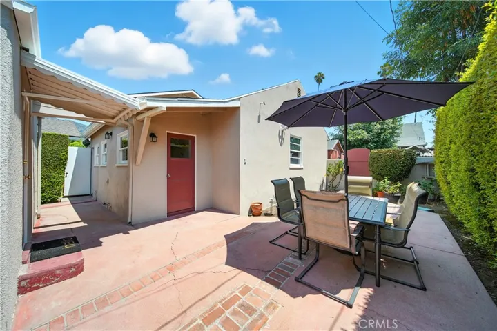 438 N Pasadena Avenue, Glendora, California 91741