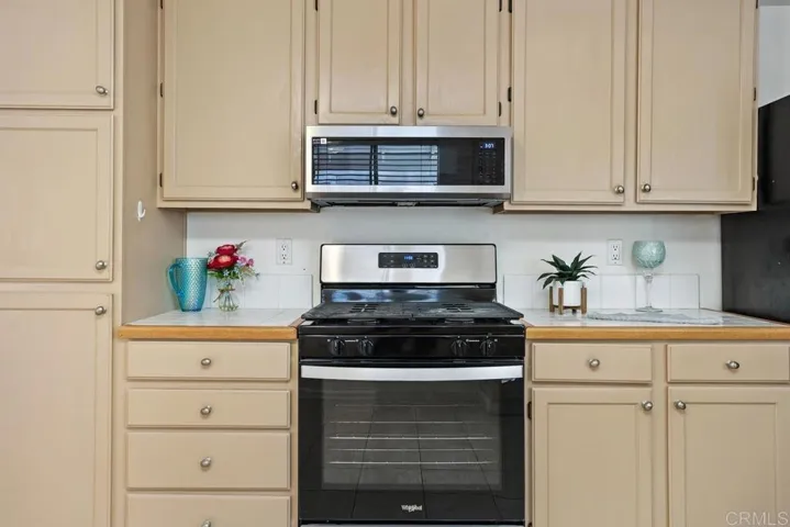 1746 Avenida Alta Mira, Oceanside, California 92056
