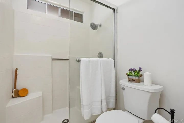 1746 Avenida Alta Mira, Oceanside, California 92056
