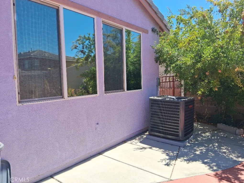 14964 Butler Peak Court, Victorville, California 92394 home-pic-26