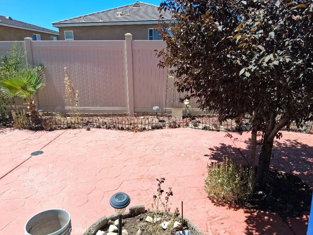 14964 Butler Peak Court, Victorville, California 92394 home-pic-42