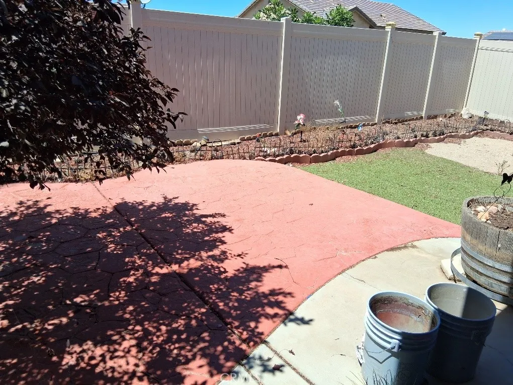 14964 Butler Peak Court, Victorville, California 92394 home-pic-44