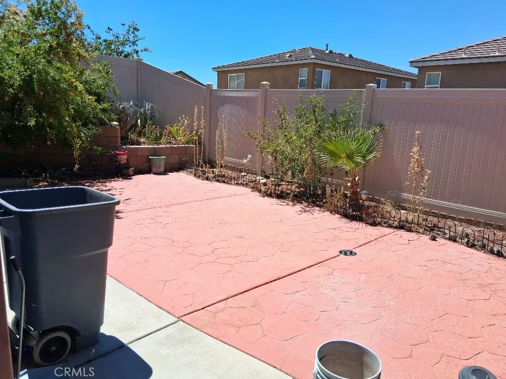 14964 Butler Peak Court, Victorville, California 92394 home-pic-39