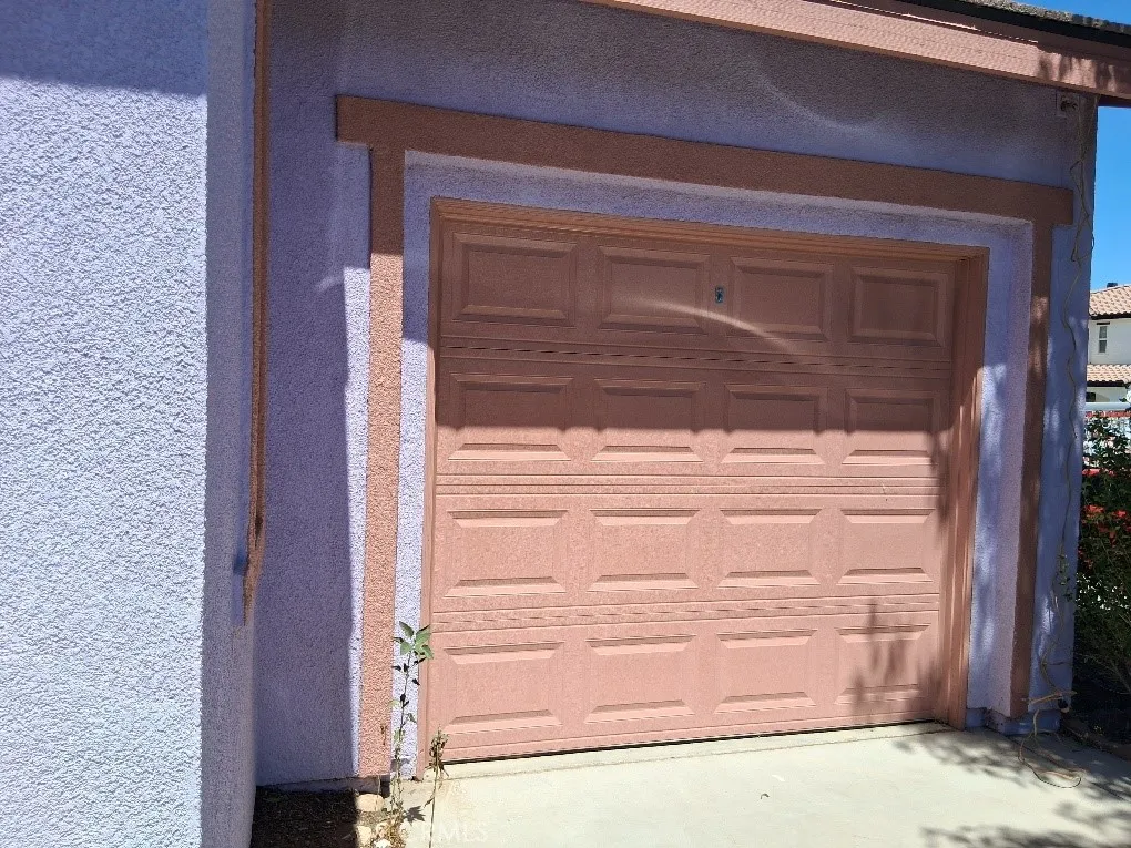 14964 Butler Peak Court, Victorville, California 92394 home-pic-1