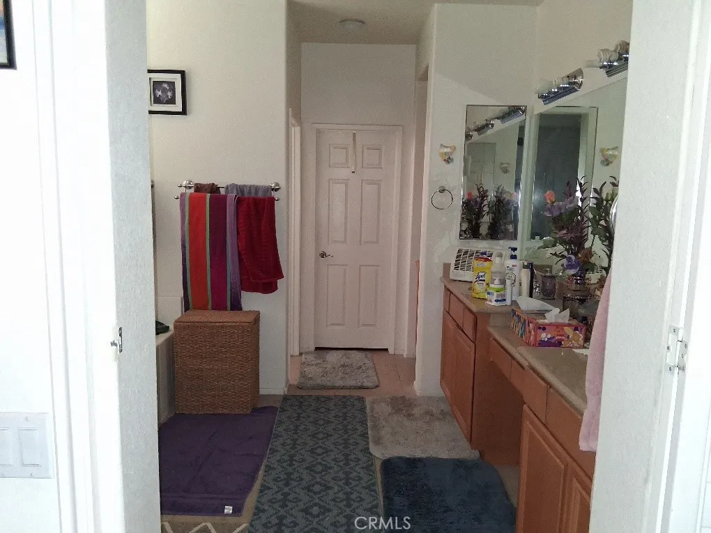 14964 Butler Peak Court, Victorville, California 92394 home-pic-24