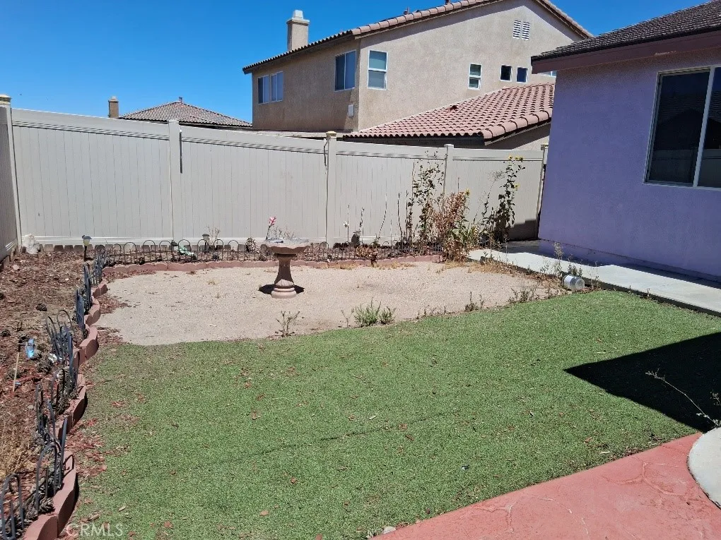 14964 Butler Peak Court, Victorville, California 92394 home-pic-35
