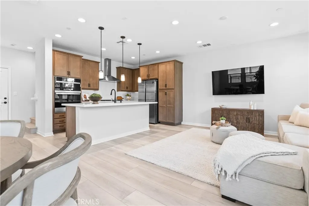 171 Moonflower, Rancho Mission Viejo, California 92694 home-pic-7
